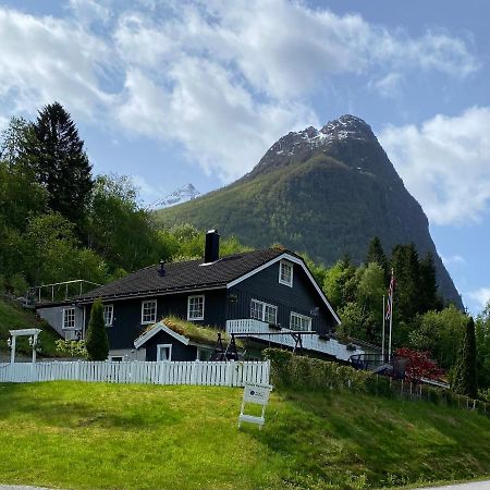 Ferienwohnung Sunde Panorama Olden Exterior foto